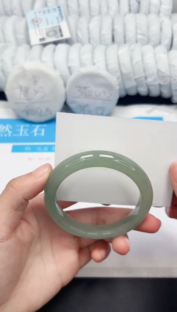 【闪购商品】石英质玉手镯未镶嵌372-60.6