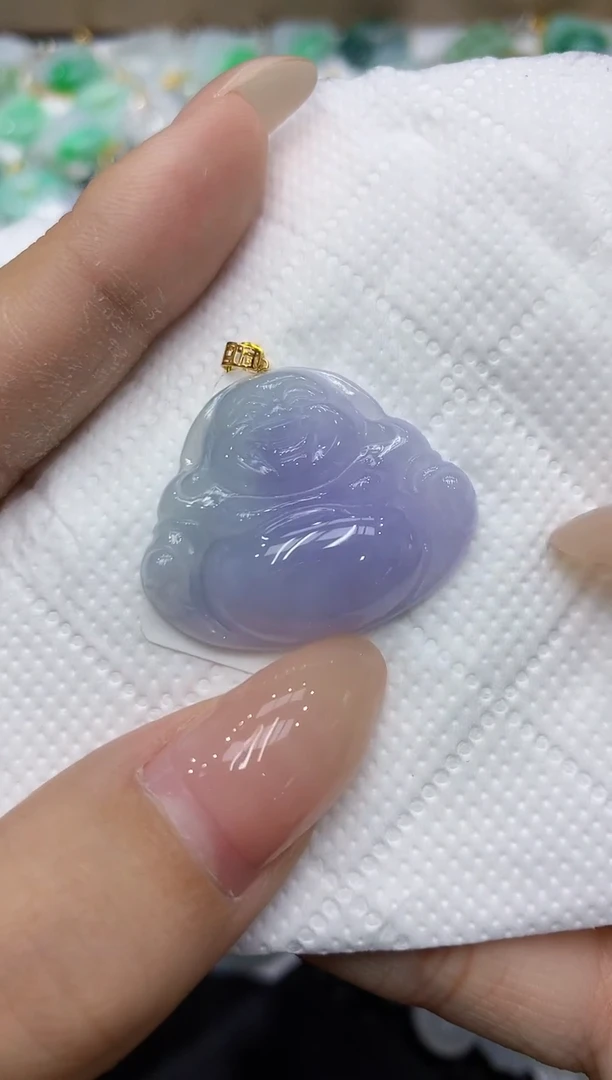 颈饰18K金镶嵌翡翠111111111111