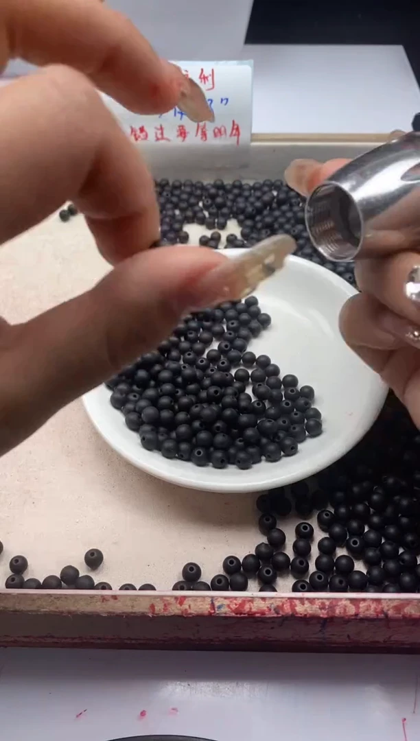 【闪购商品】蜜蜡颈饰未镶嵌w2389二代黑红*药珀*6mm*50颗