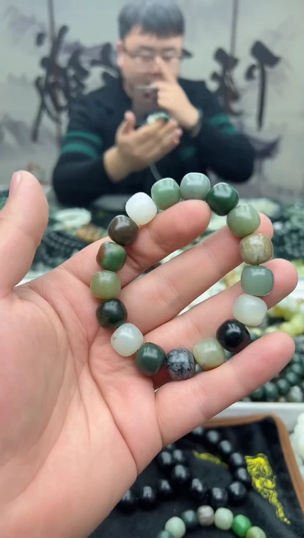 【闪购商品】和田玉手串未镶嵌13
