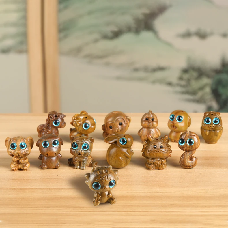 绿檀木十二生肖手机挂包包装饰可爱卡通木质车钥匙扣挂件男女饰品