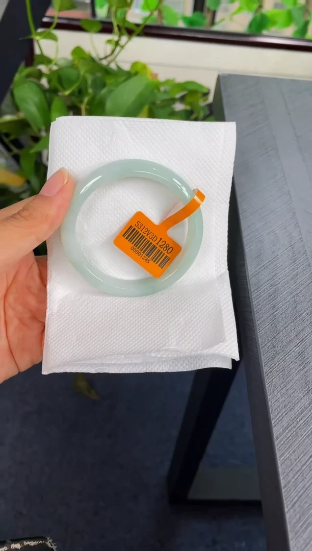未镶嵌手镯翡翠101-53