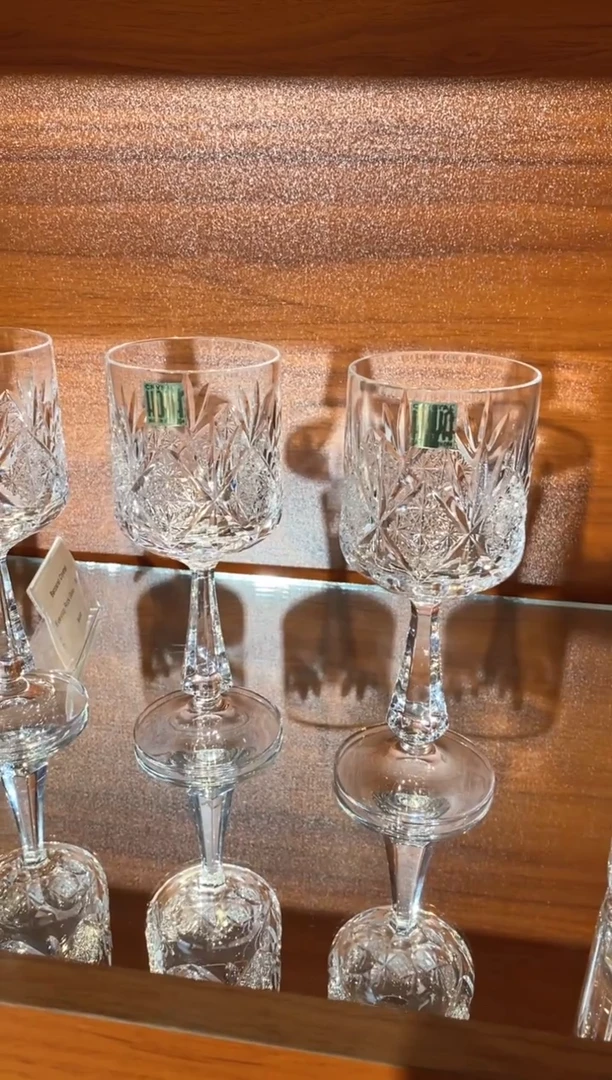 手工艺品琉璃卡*咪1个豪雅高脚杯