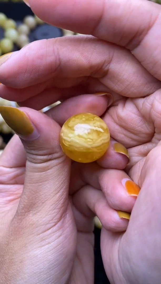 裸石琥珀未镶嵌大小姐珠宝11