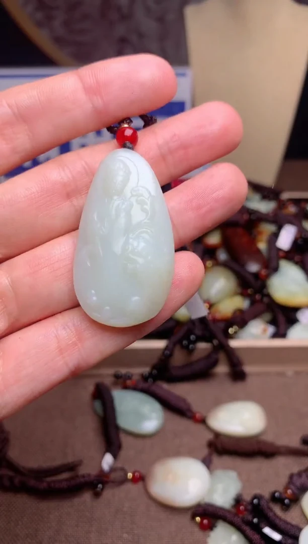 【闪购商品】和田玉颈饰未镶嵌1