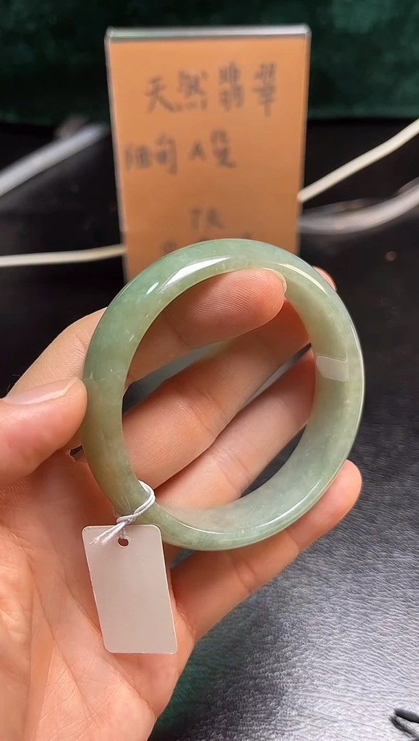 未镶嵌手镯翡翠手镯-圈口60