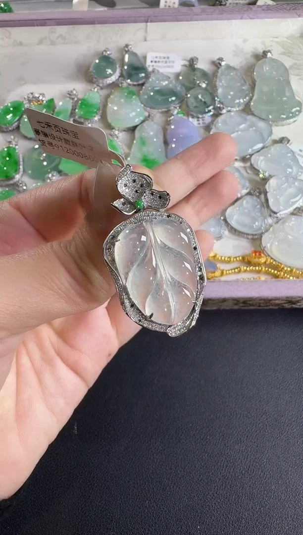 吊坠(不含链)18K金镶嵌翡翠【源头工厂】钻石镶嵌