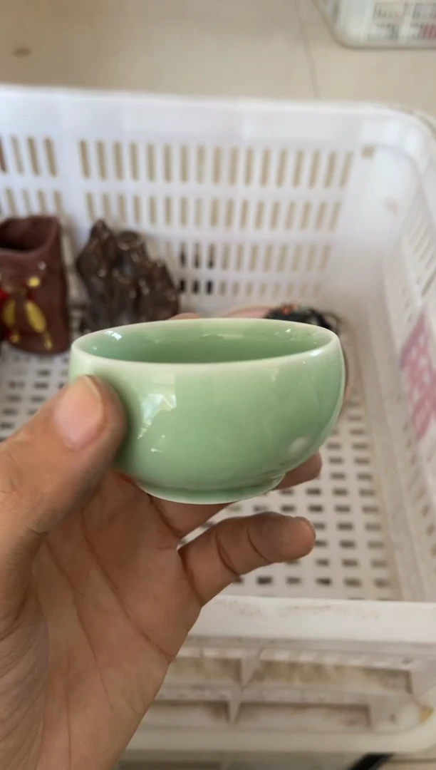 无运费险有瑕疵的摄影的产品有使用过的痕迹有点脏介意勿拍