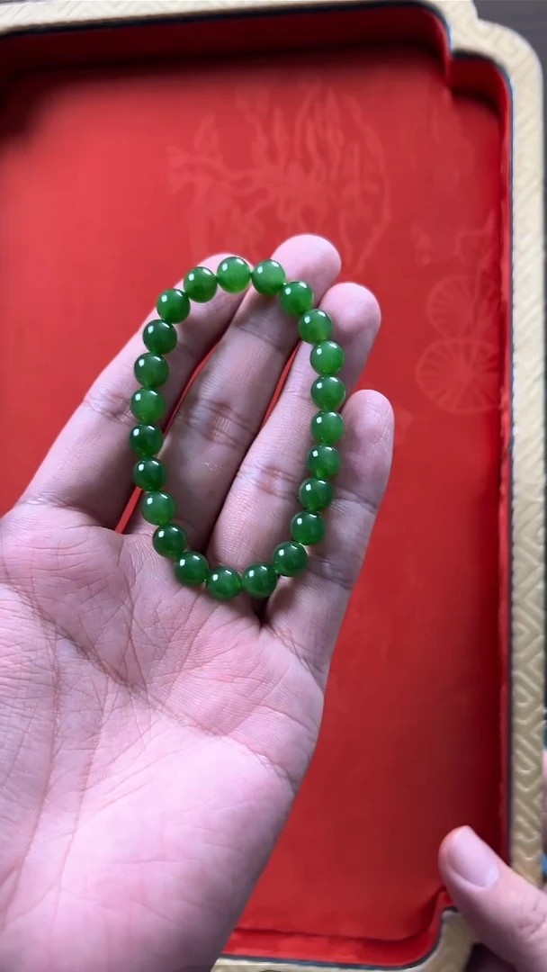 未镶嵌和田玉挂件俄碧冰底深果绿手串（高品级）