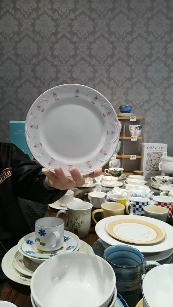 陶瓷浮雕8寸小花平盘