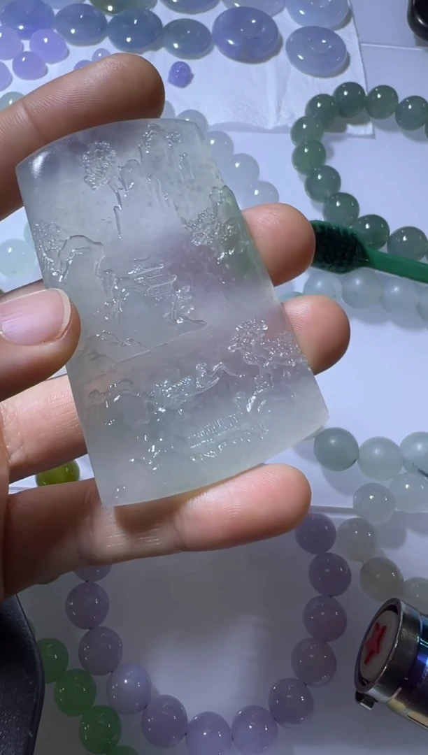 未镶嵌定制翡翠山水