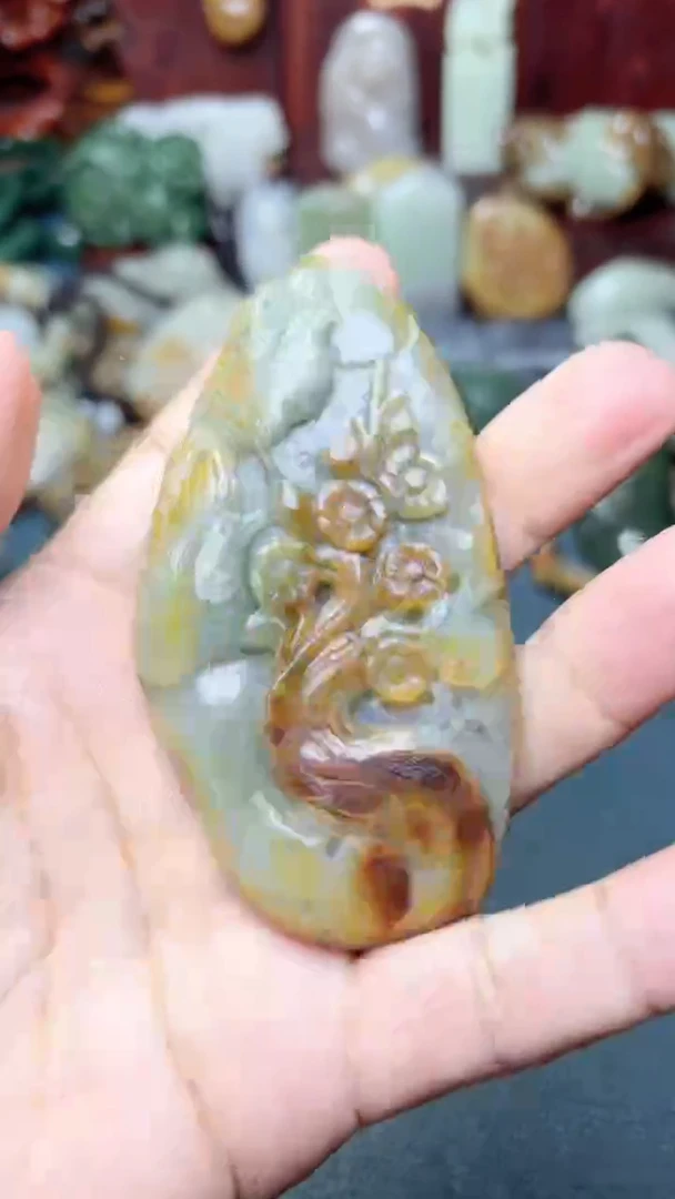 未镶嵌和田玉把件-