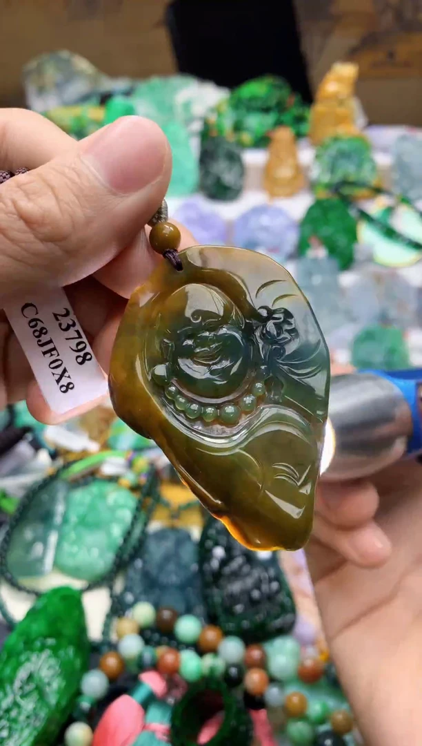 颈饰未镶嵌翡翠天然A货翡翠
