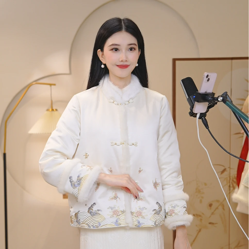 山有色冬季新中式绣花羽绒服冬款鹅绒常规型刺绣立领中国风7360