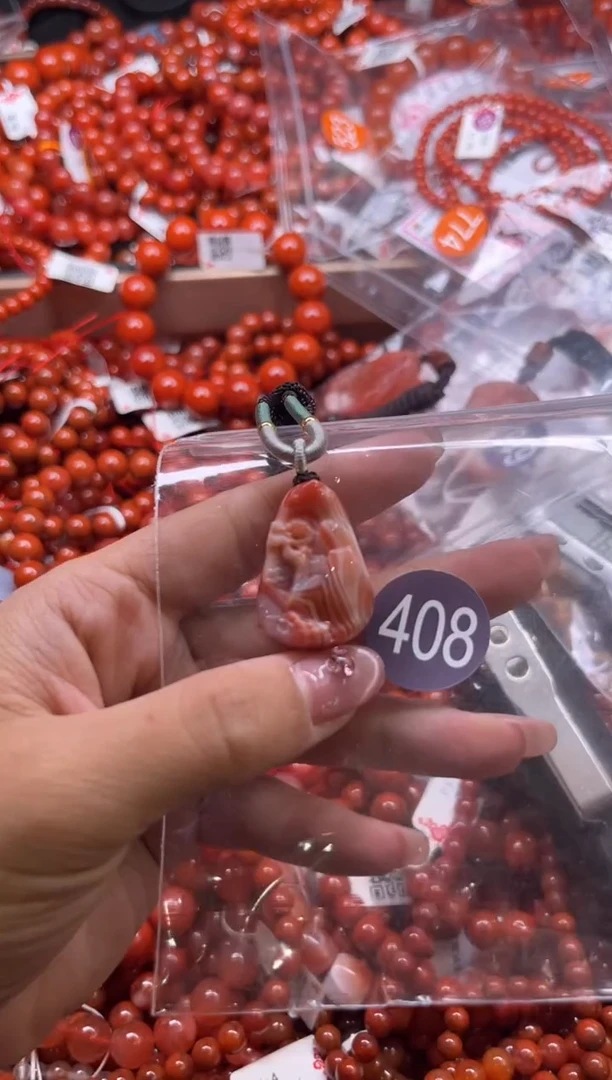 南红玛瑙未镶嵌珠宝奇石408