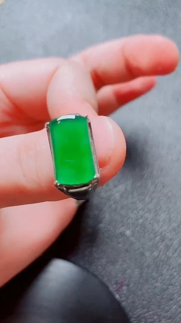 银S925镶嵌戒指翡翠翡翠