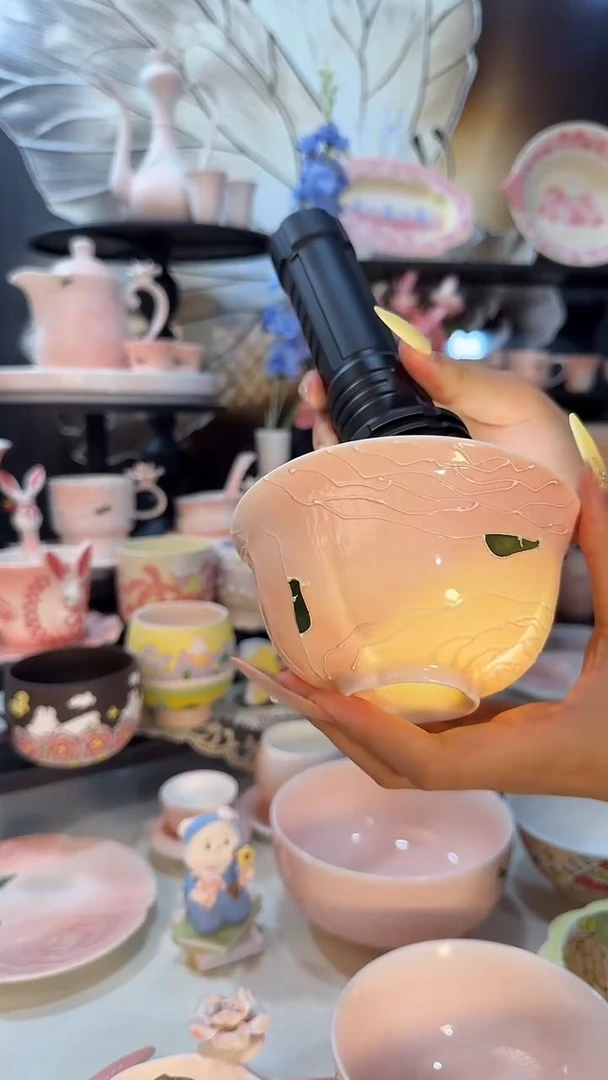 爱****错意陶创意设计款陶瓷四叶草玉泥碗