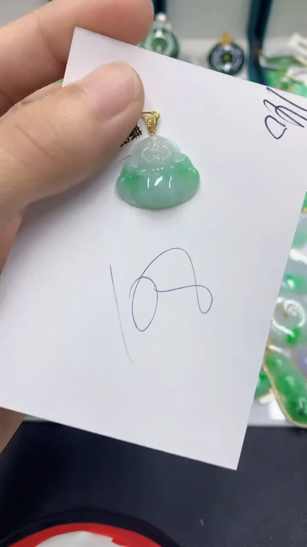 【闪购商品】翡翠颈饰18K金镶嵌翡翠