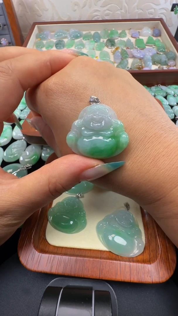 吊坠(不含链)18K金镶嵌翡翠玛*佛公