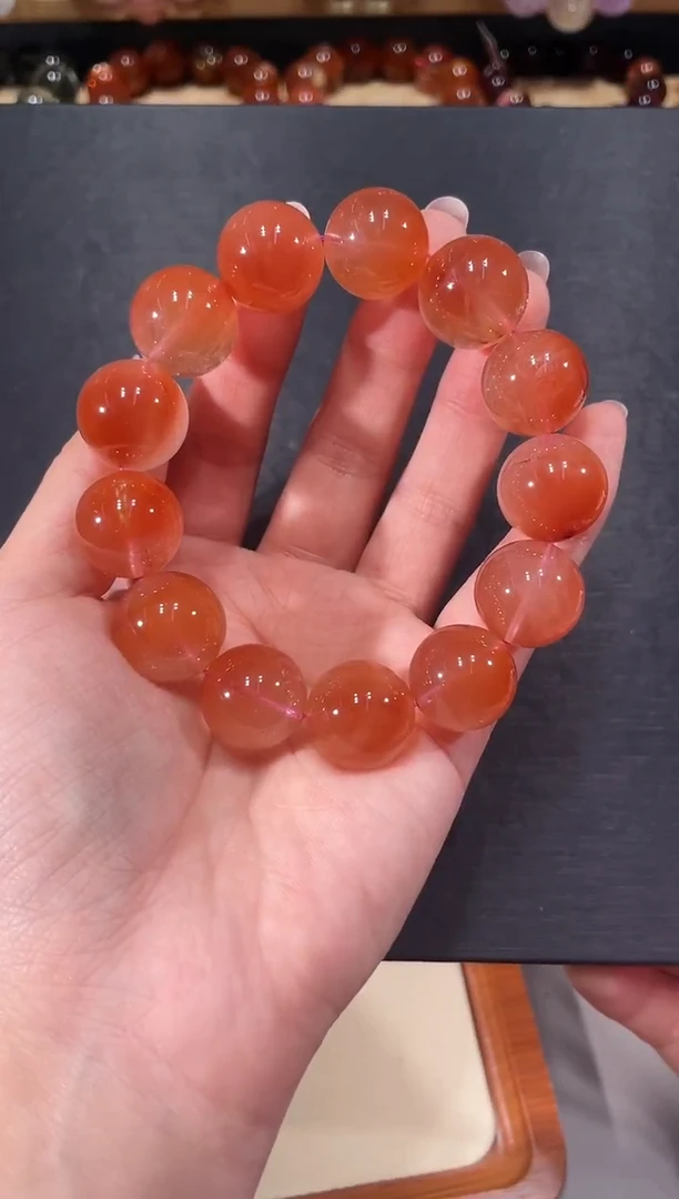 未镶嵌手链水晶A183红兔毛手链17+