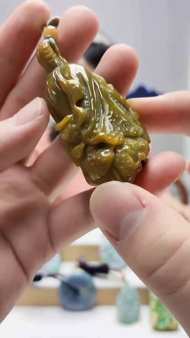 未镶嵌定制翡翠4852bb-毛货挂件35