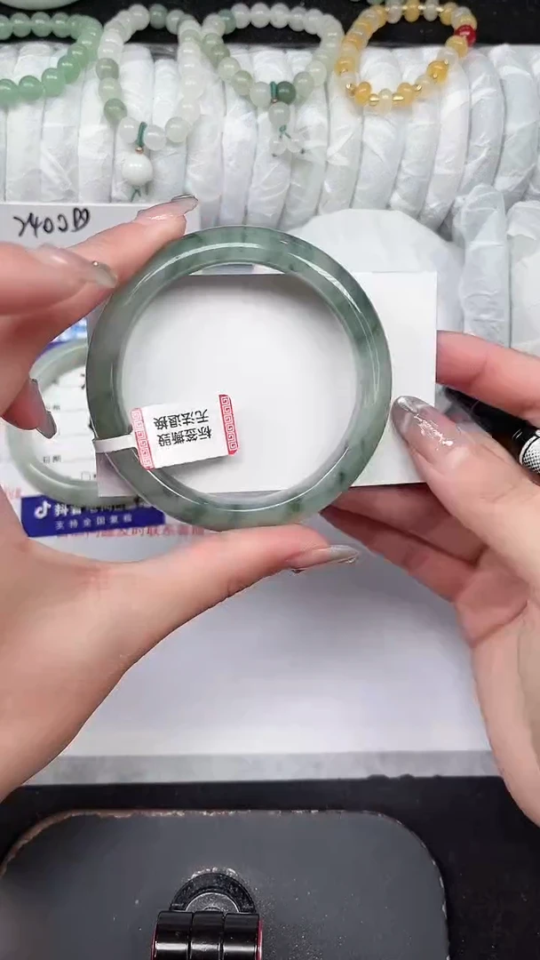 未镶嵌手镯石英质玉247-57/58