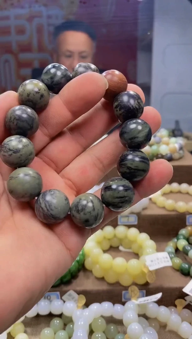 【闪购商品】和田玉手链未镶嵌，