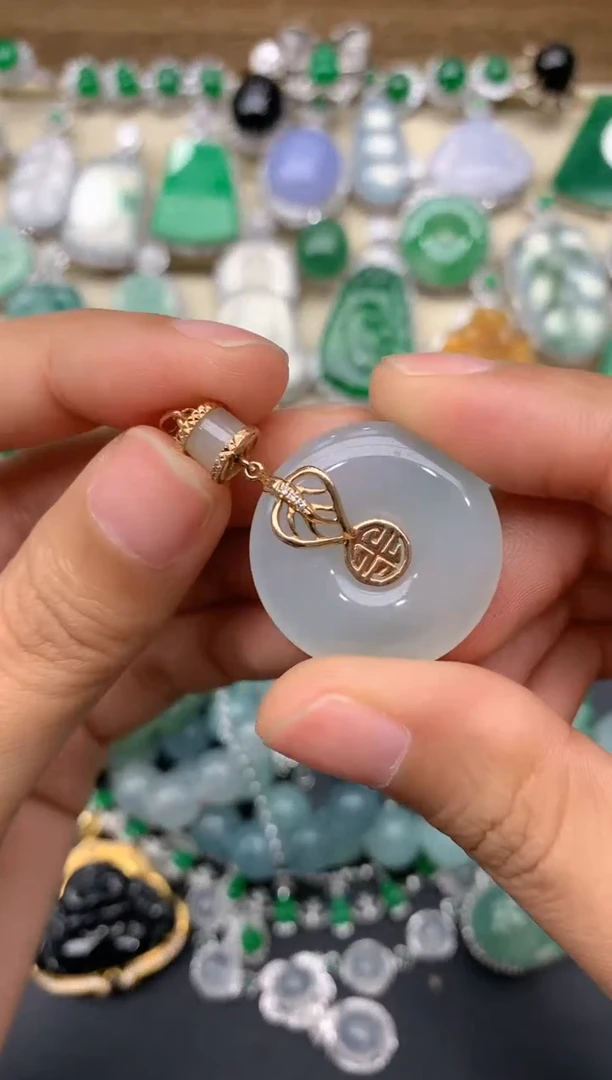 【闪购商品】翡翠颈饰18K金镶嵌124-中国好珍宝