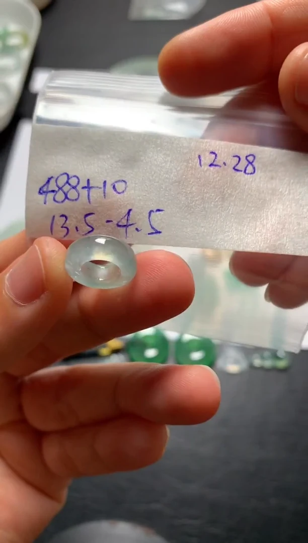 未镶嵌定制翡翠天然缅甸翡翠