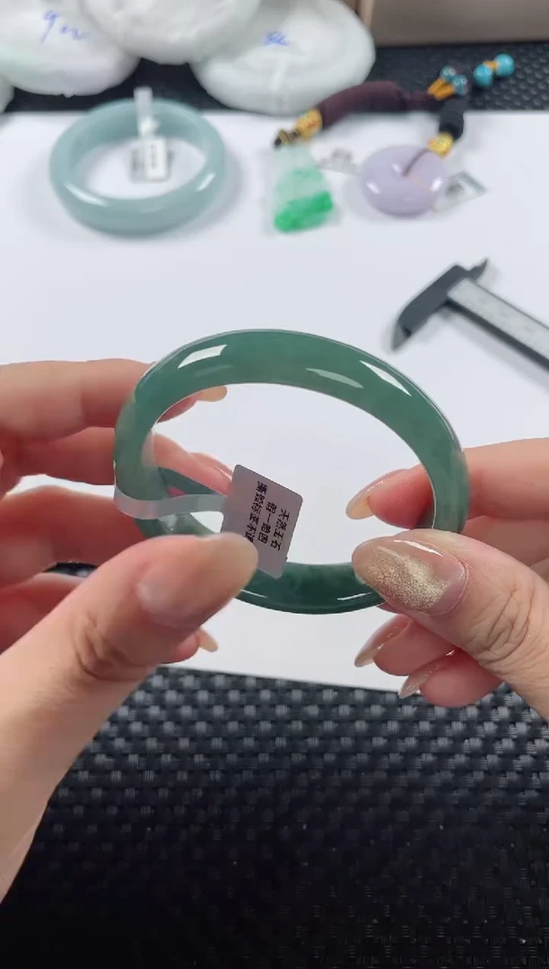 未镶嵌手镯翡翠基地发货H  4473  52+