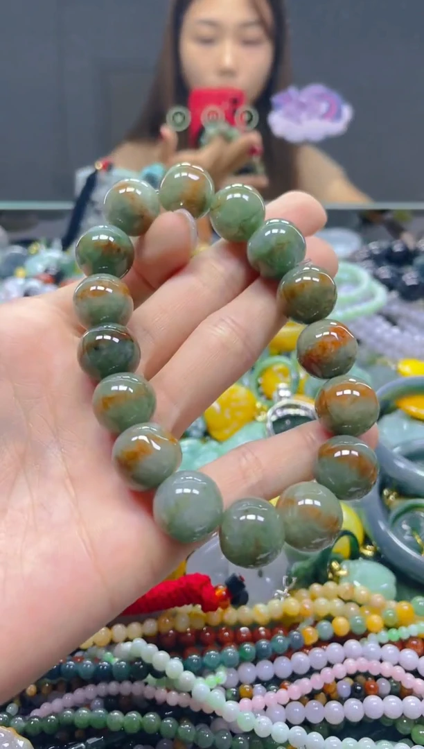 颈饰未镶嵌翡翠13MM/D/翡翠A货，一件也是批发价