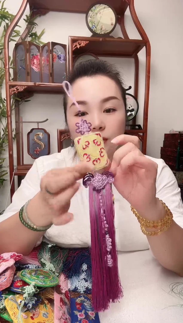 刺绣吊坠流苏双面绣花