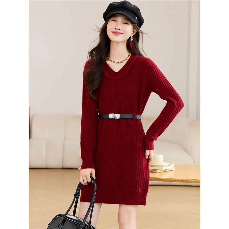 轻熟风收腰毛衣裙女2025秋冬新款小个子中长款显瘦内搭针织连衣裙