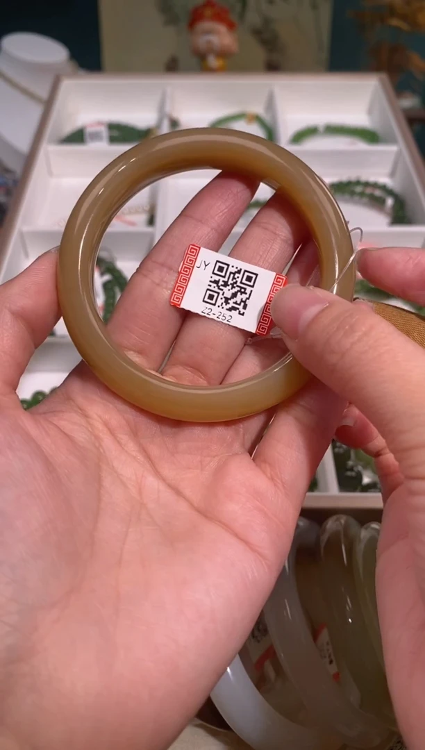 【闪购商品】和田玉手镯未镶嵌手镯