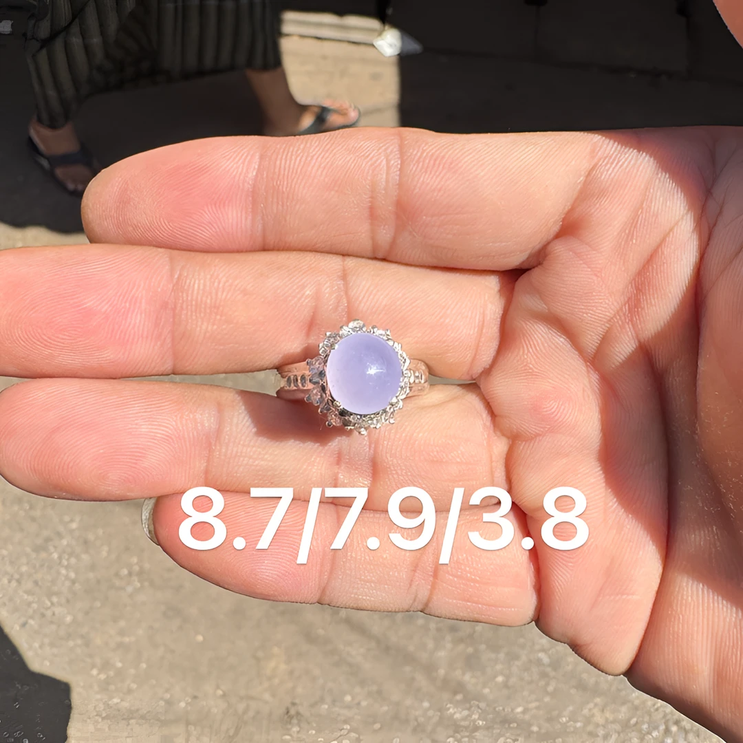 1107(小哪吒在源头)冰种翡翠紫罗兰戒面干净肉细杠味荧光足M160