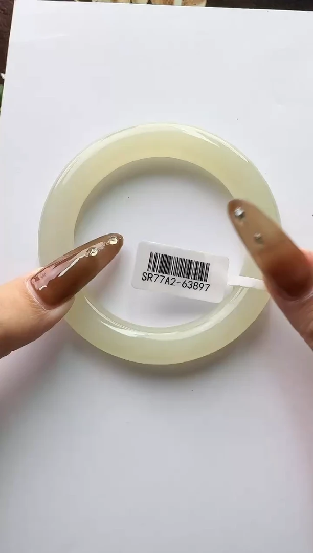 未镶嵌手镯和田玉57