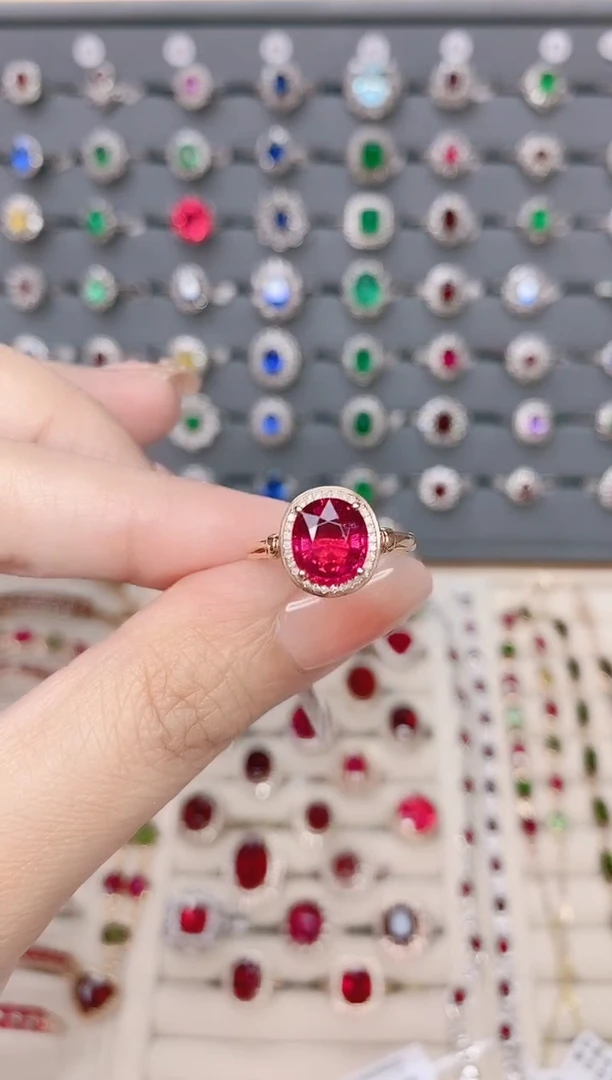 碧玺戒指18K金镶嵌2.25ct