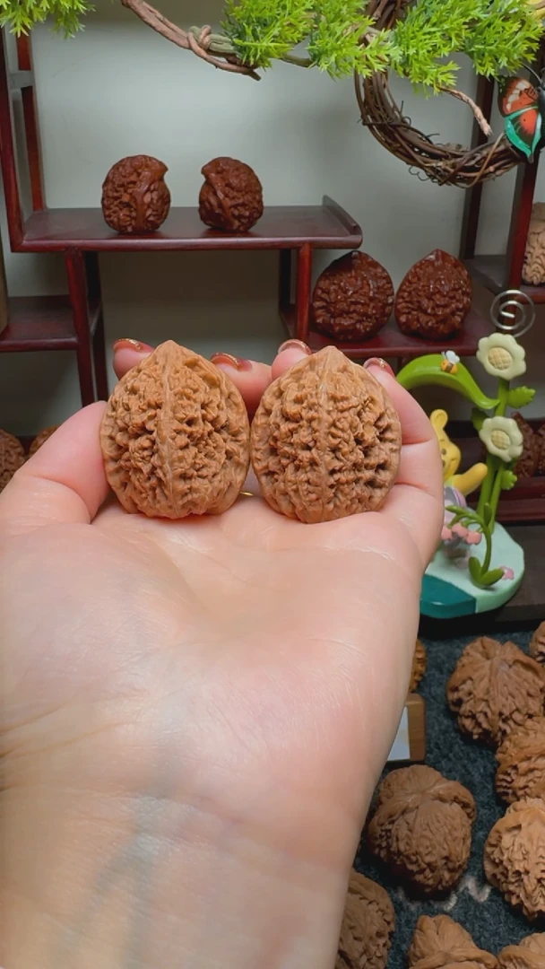 【闪购商品】文玩核桃把件大蒜头货头肚35尺寸