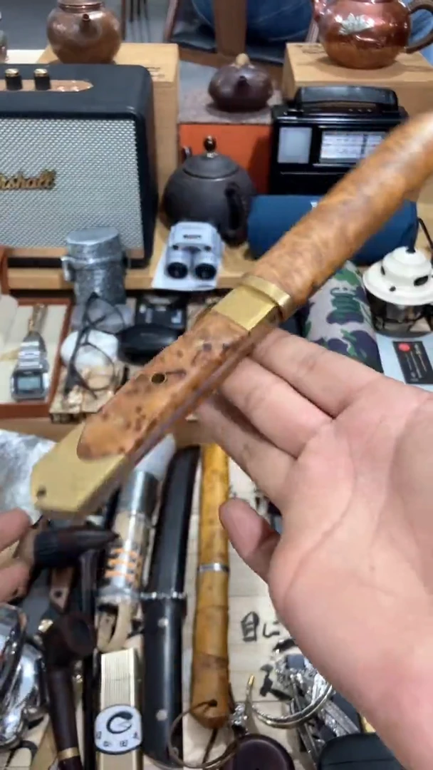 瓷片闪购商品  如图所示