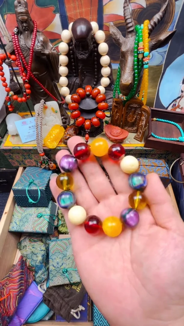 未镶嵌琥珀裸石老赵专属精品文玩