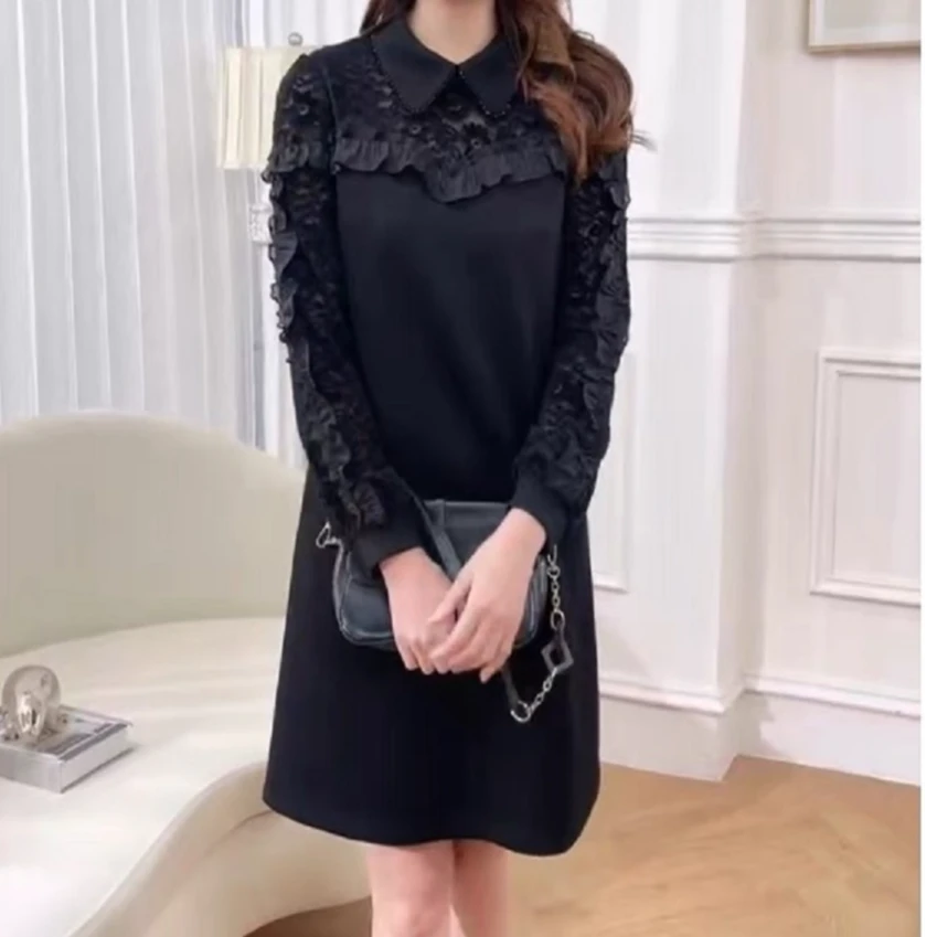 D017休闲时尚黑色蕾丝拼接连衣裙女2025年春夏新款显气质减龄版