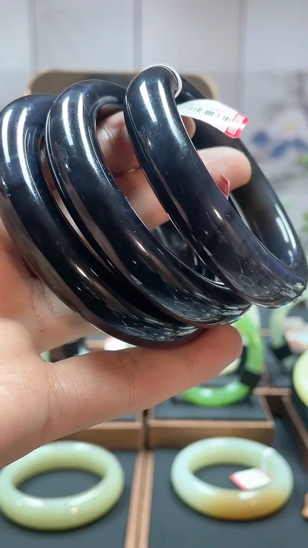 【闪购商品】和田玉手镯未镶嵌DW紫55-59多样性发一