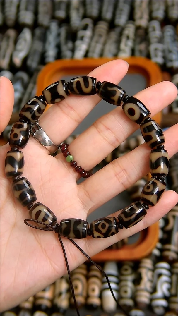 未镶嵌玛瑙/玉髓珠宝半成品放漏高货黑金10*13单颗价格备注图腾