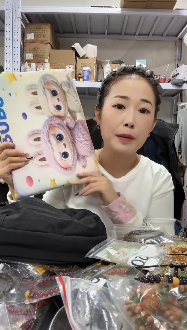 PU上车啦 宝宝们抓紧时间去链接拍吧发两个学生坐垫