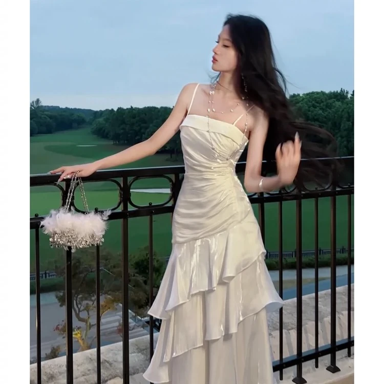 【鸢尾茉莉】小众轻奢温柔风不规则 气质花朵连衣鱼尾裙