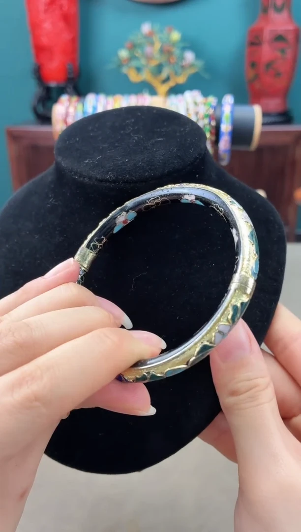 非遗 景泰蓝开口镯 60 金地黑色