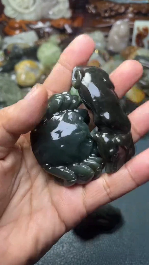 未镶嵌和田玉把件2