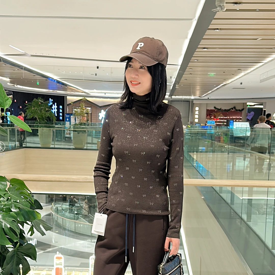 咖色带钻高领高阶100%绵羊毛衫