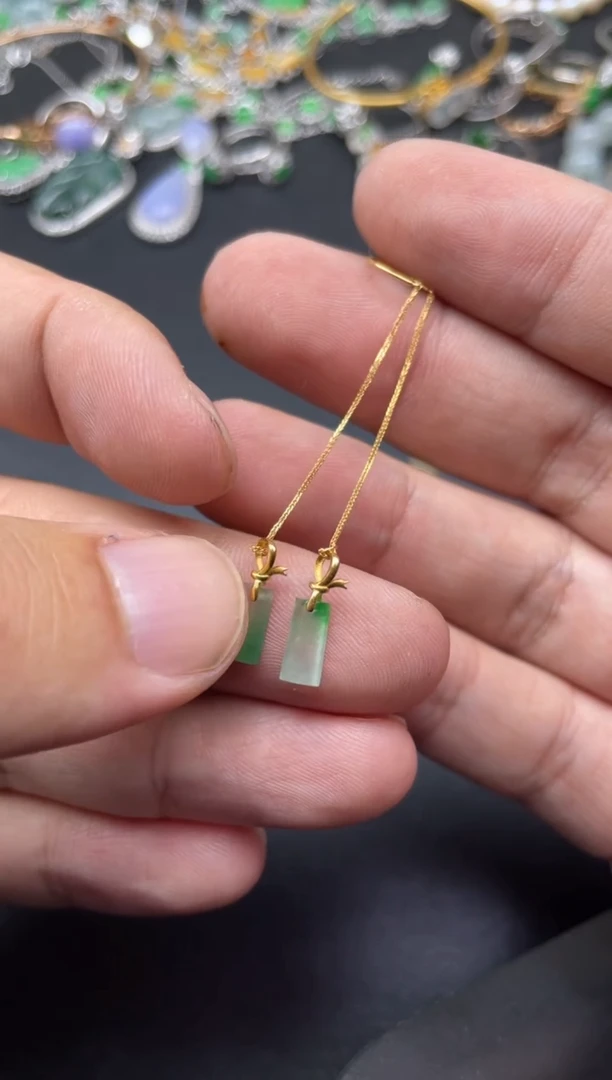 【闪购商品】翡翠颈饰18K金镶嵌塑寄售商品不退不换