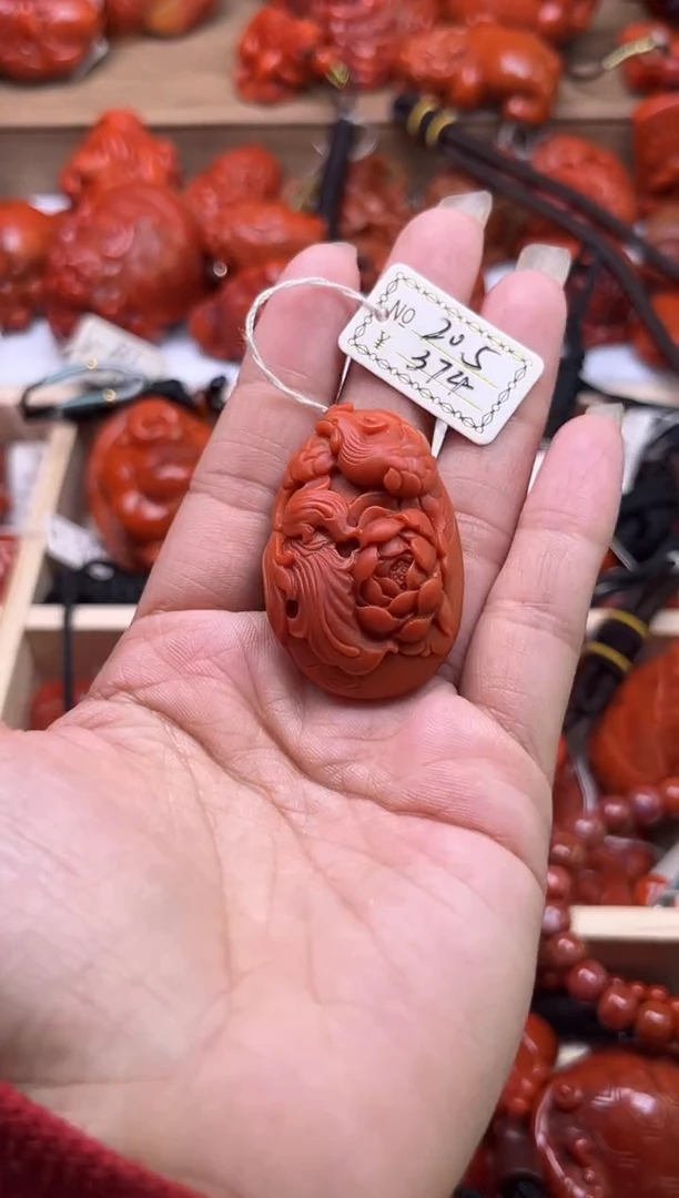 【闪购商品】南红玛瑙珠宝奇石未镶嵌205